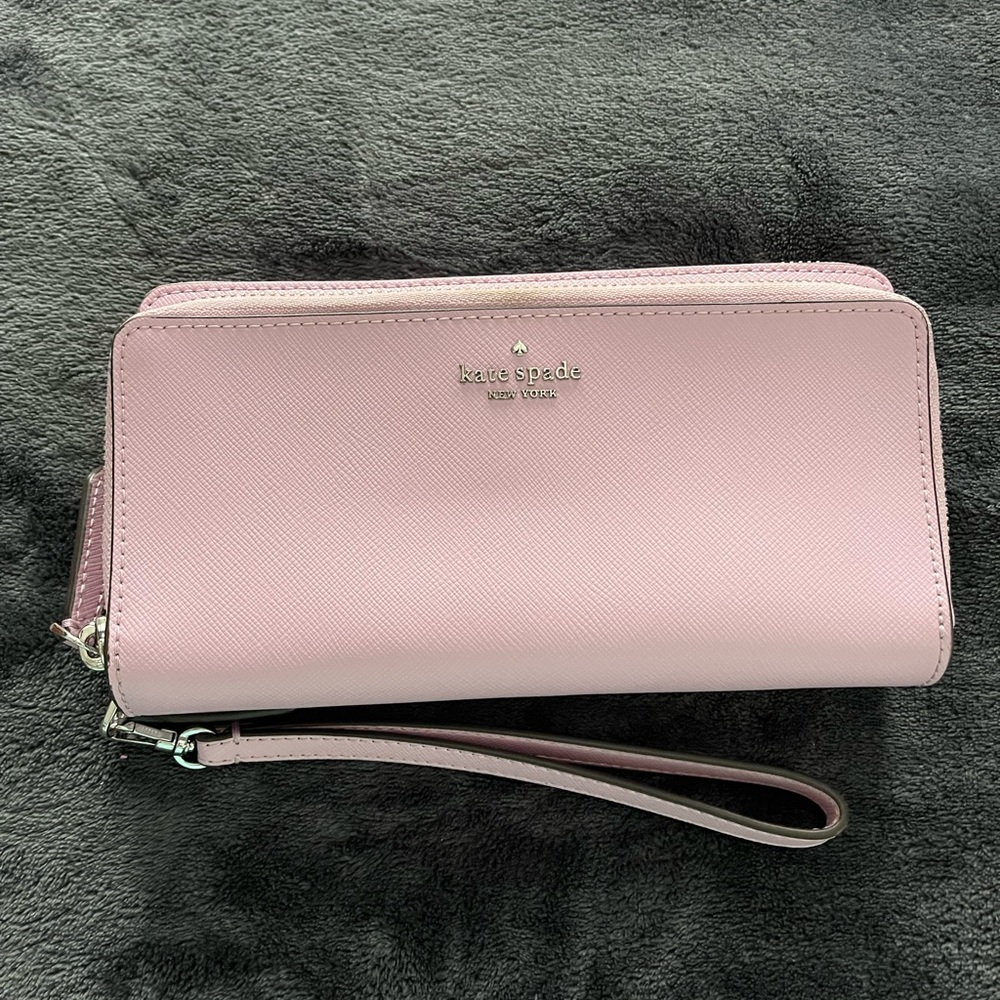 Kate Spade Large Carryall Wristlet